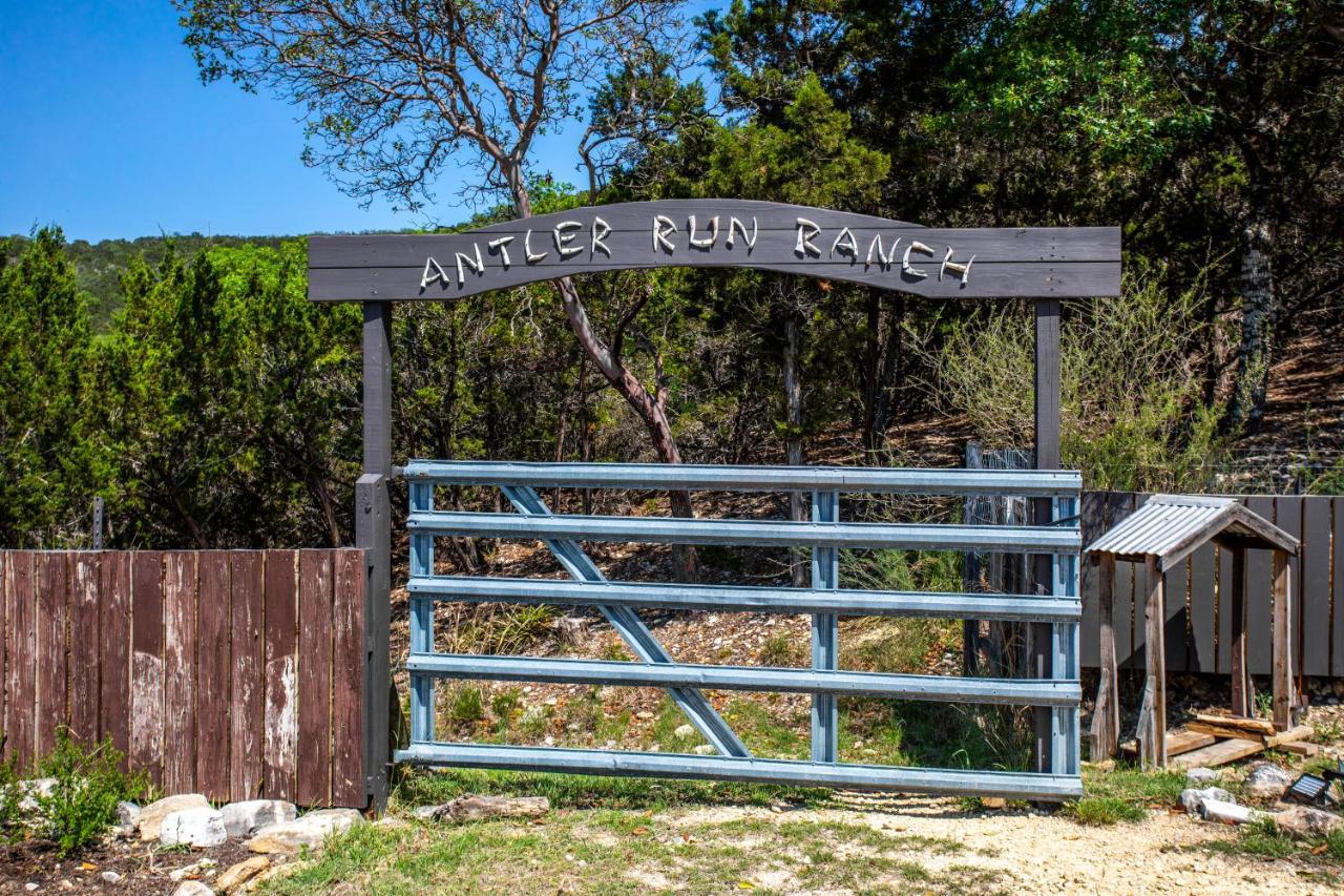Antler Run Ranch Cabin Pipe Creek Ngoại thất bức ảnh
